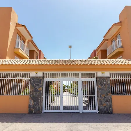 Flatguest Casa Carlos Corralejo *