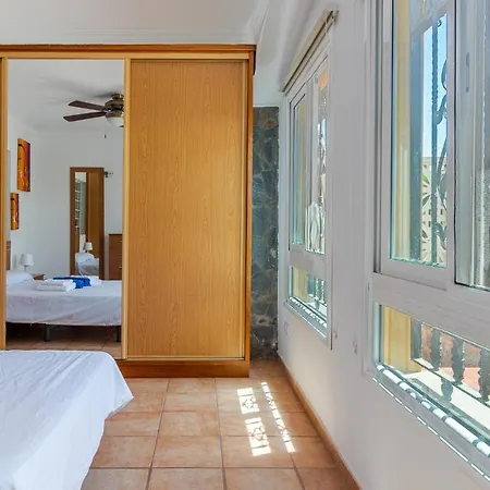 Flatguest Casa Carlos Corralejo *